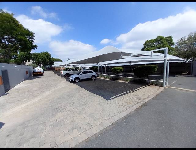 1,428M² OFFICE TO LET IN BRYANSTON